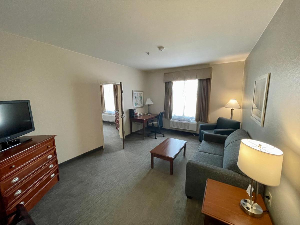 Best Western Plus Executive Hotel & Suites Sulphur Exterior photo